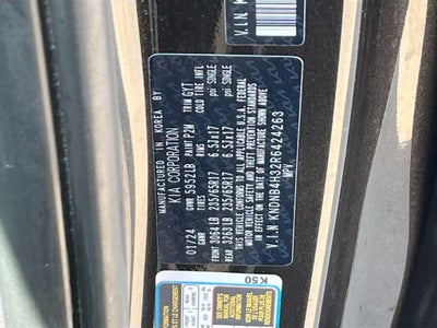 2024 Kia Carnival LX