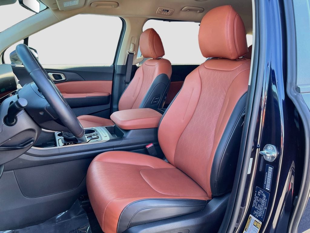 2025 Kia Carnival EX