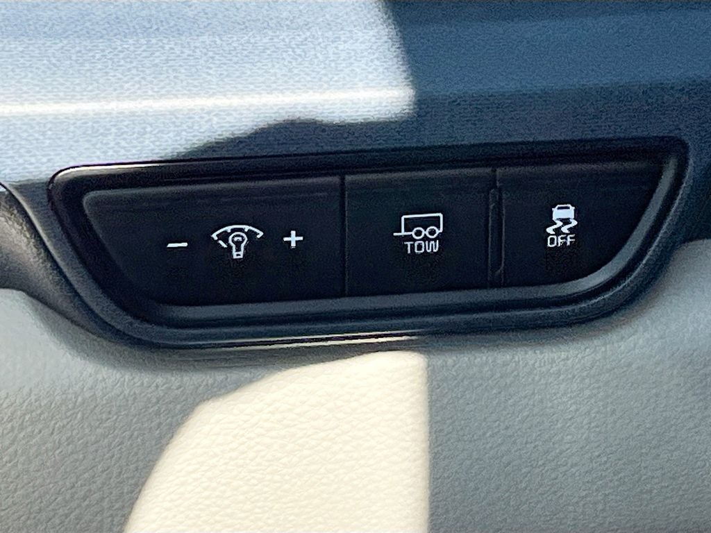 2025 Kia Carnival Hybrid EX