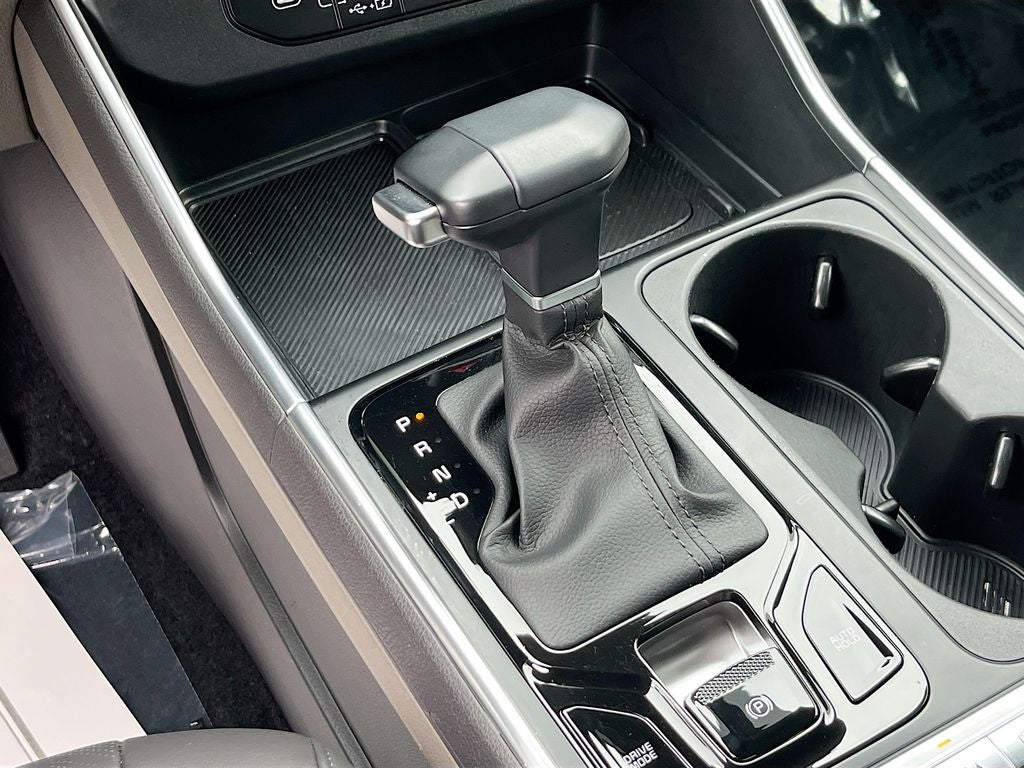 2025 Kia Carnival SX