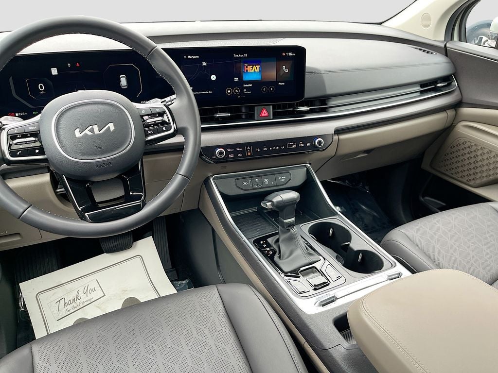 2025 Kia Carnival SX