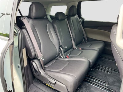 2025 Kia Carnival SX