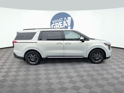 2025 Kia Carnival SX