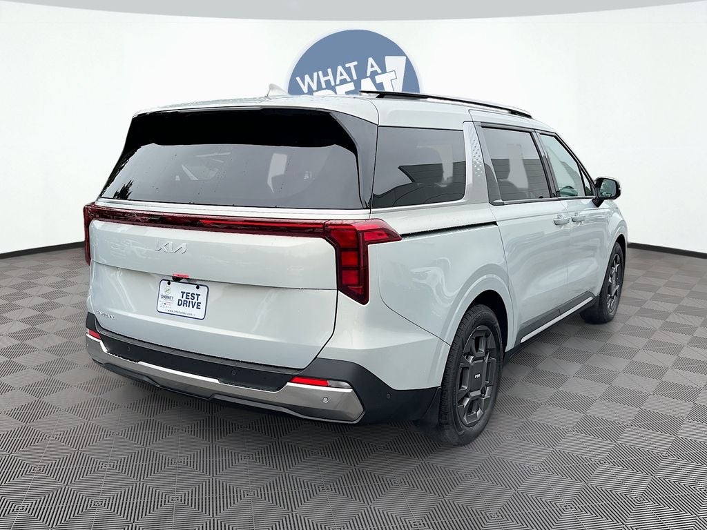 2025 Kia Carnival SX