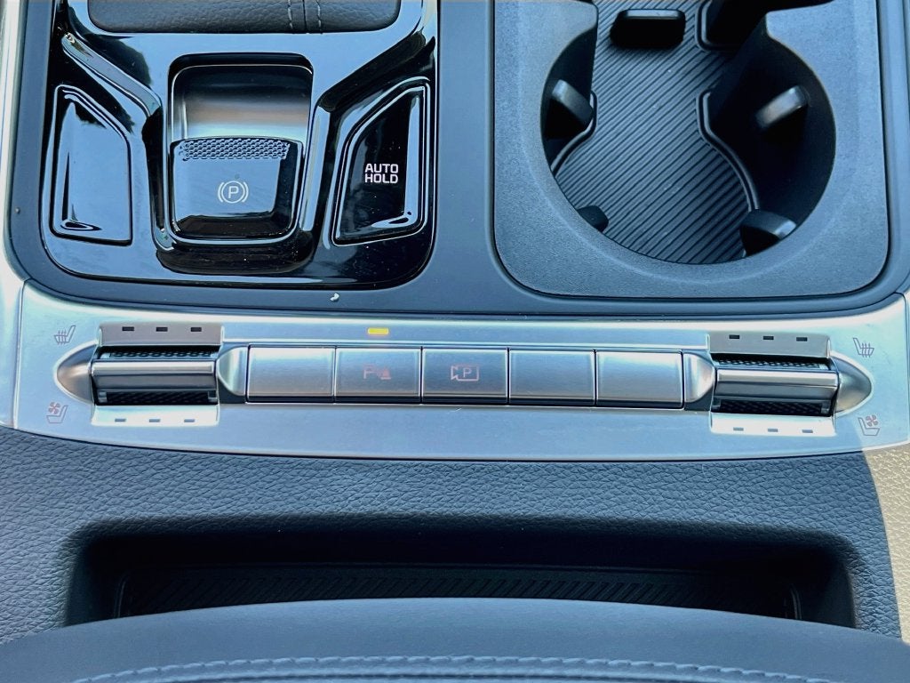 2027 Kia Carnival SX