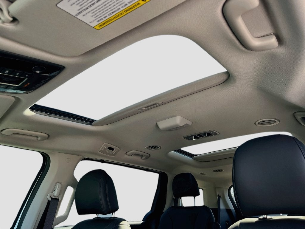 2027 Kia Carnival SX