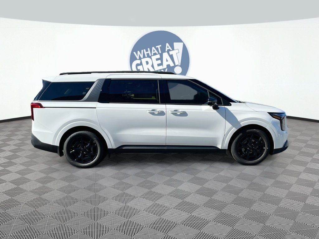 2027 Kia Carnival SX