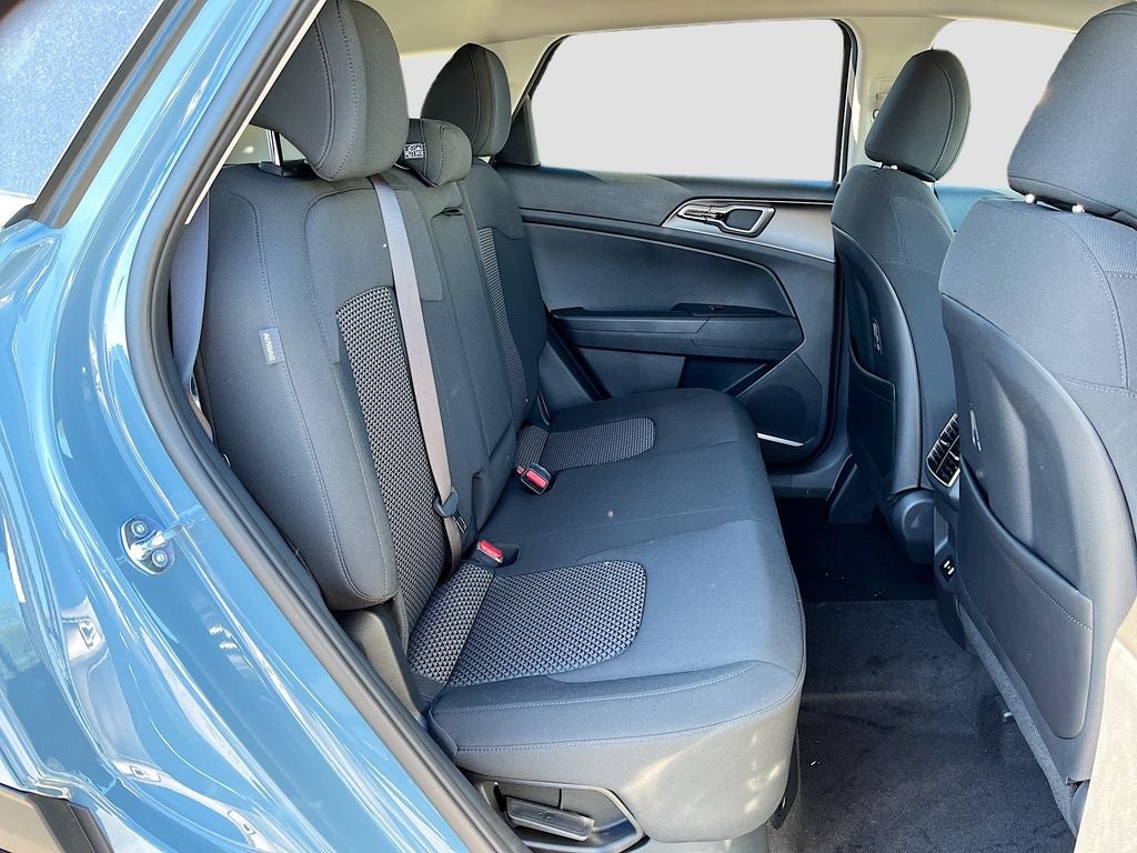 2026 Kia Sportage Hybrid S