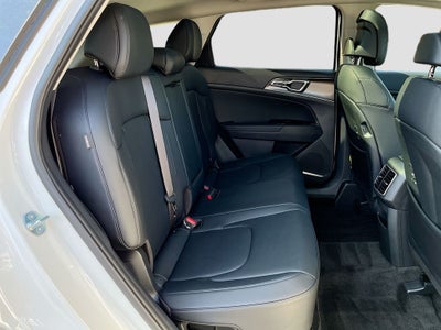 2025 Kia Sportage Hybrid EX